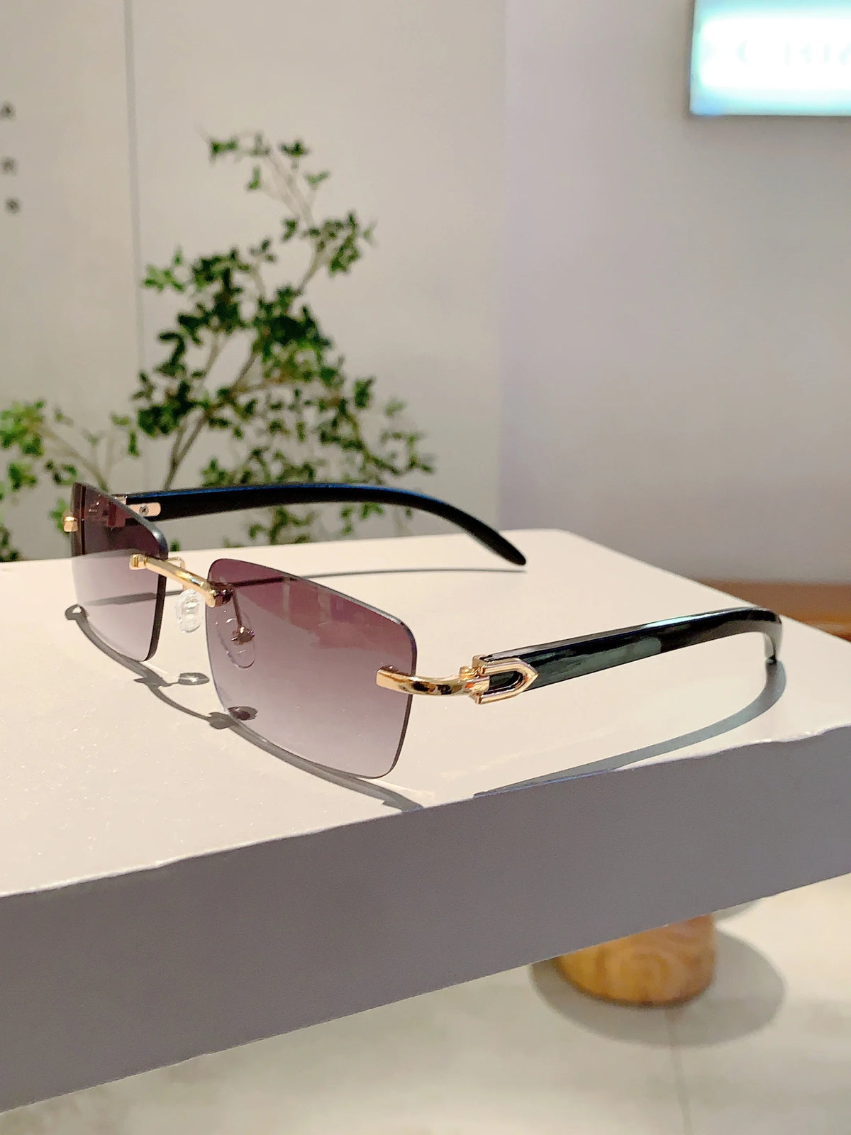 Ocean Haze Rimless Gradient Sunglasses
