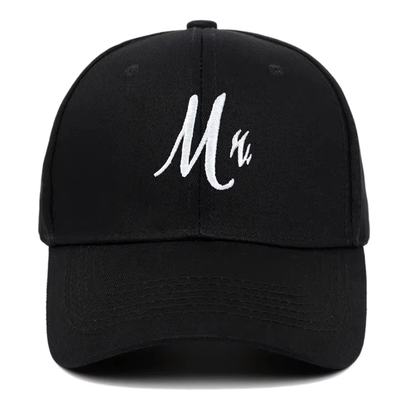 DAD & MOM Embroidered Washed-Cotton Cap Set — 2 Pieces