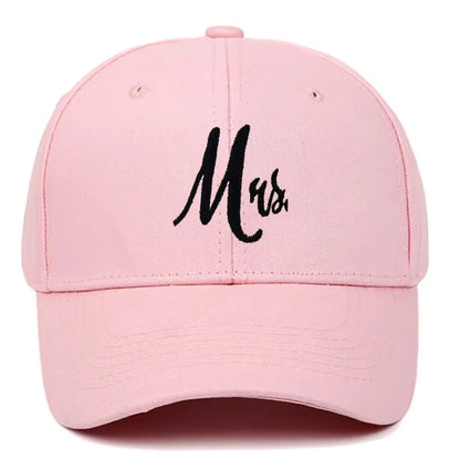 DAD & MOM Embroidered Washed-Cotton Cap Set — 2 Pieces