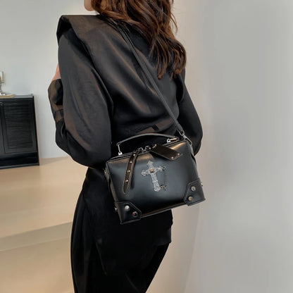 Women Gothic Punk Square Small Crossbody Handbag with Top Handle Skull Crosses Chain PU Leather Shoulder Bag Purse
